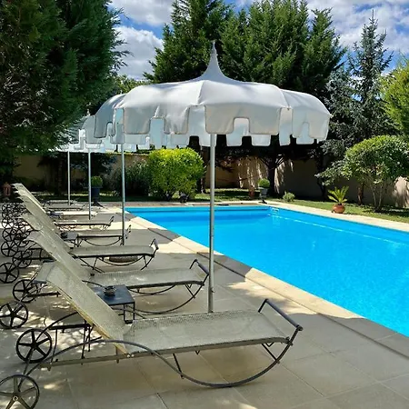 La Reserve De L'aube - Hebergements Insolites Luxe Et Design 3* Villenauxe