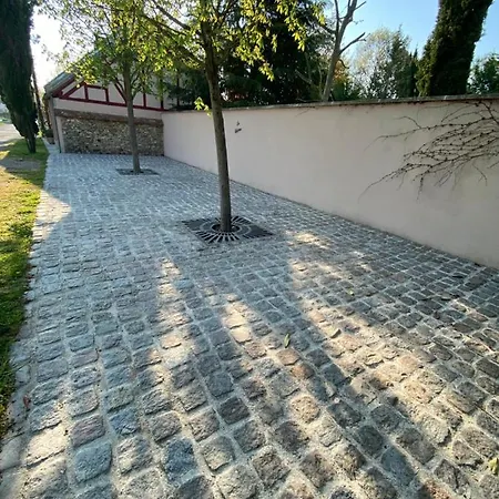 La Réserve De L'aube - Hébergements Insolites Luxe Et Design 3*