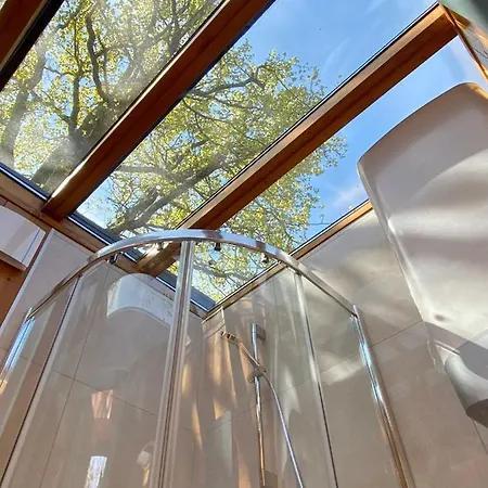 La Réserve De L'aube - Hébergements Insolites Luxe Et Design Villenauxe