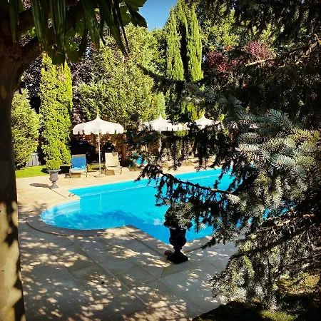 Bed and breakfast La Réserve De L'aube - Hébergements Insolites Luxe Et Design Villenauxe