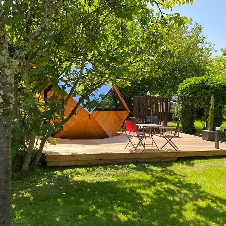 Panzió La Reserve De L'aube - Hebergements Insolites Luxe Et Design Villenauxe