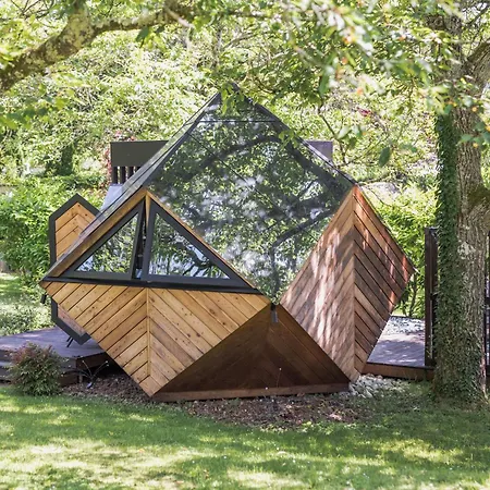 Panzió La Reserve De L'aube - Hebergements Insolites Luxe Et Design