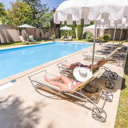 La Reserve De L'aube - Hebergements Insolites Luxe Et Design Panzió Villenauxe