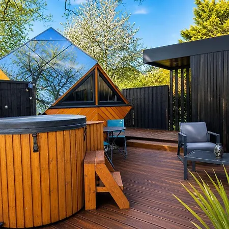 La Reserve De L'aube - Hebergements Insolites Luxe Et Design Bed & Breakfast 3*