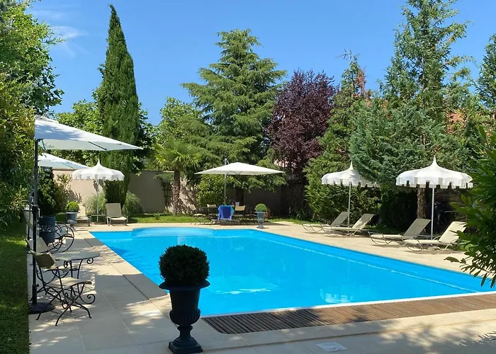 La Réserve De L'aube - Hébergements Insolites Luxe Et Design 3*