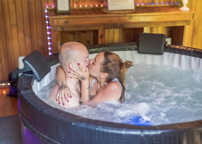 Couette-café La Réserve De L'aube - Hébergements Insolites Luxe Et Design