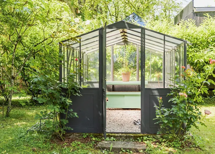 La Reserve De L'aube - Hebergements Insolites Luxe Et Design Bed & Breakfast 3*